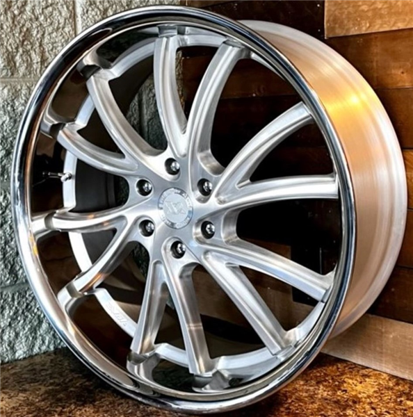 EVOK EV-03 26X10 6X5.5 BRUSHED WITH SS LIP